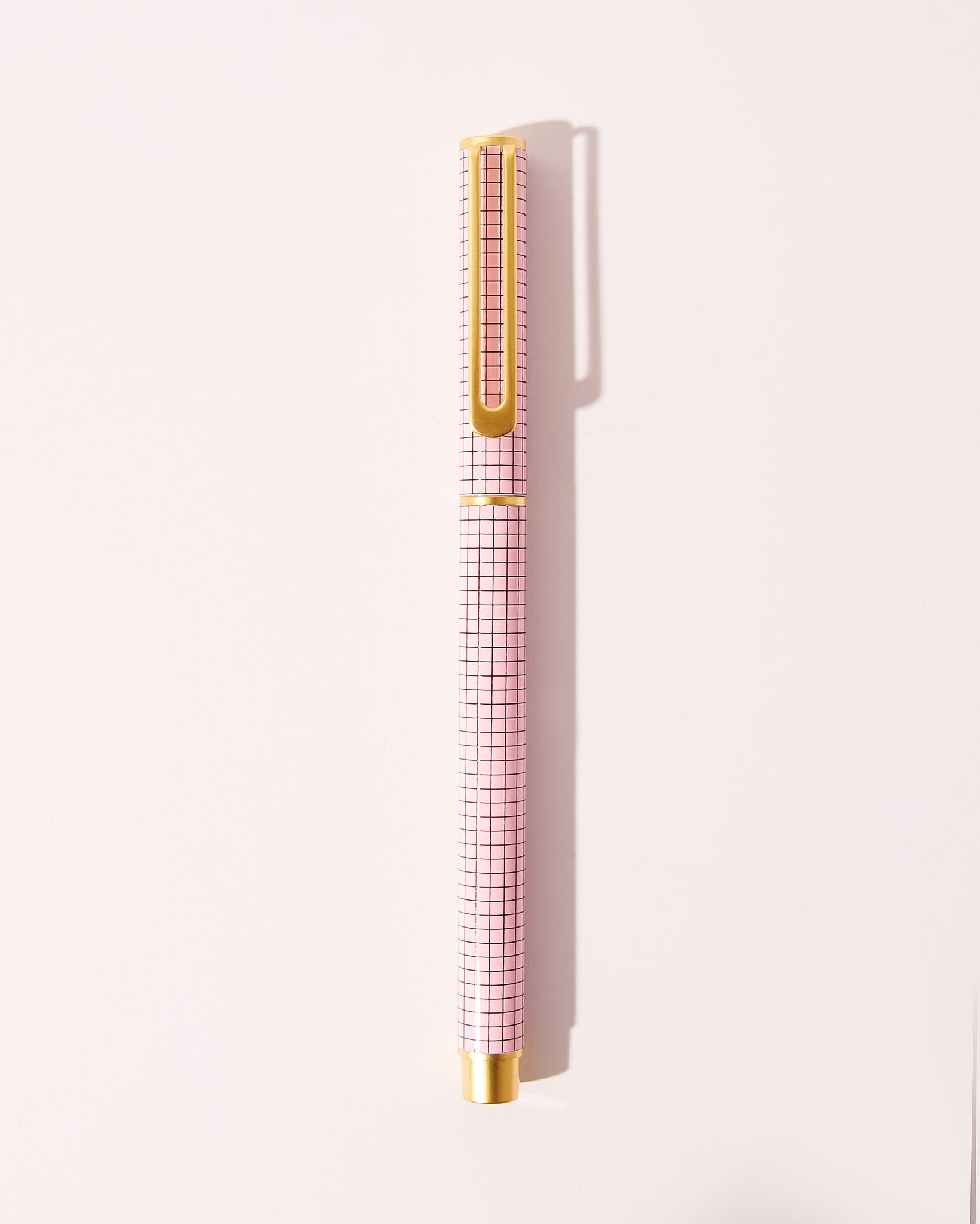 The Grid Pen in Pink